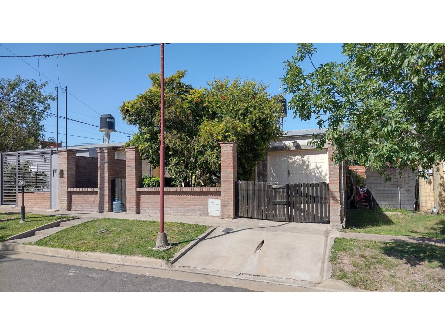 VENDE: Casa Colonia Avellaneda, calle Dr Rene Favaloro