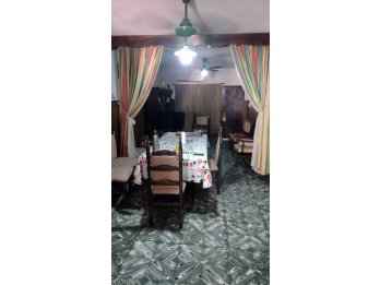 VENDE: Casa Avenida Selva de Montiel