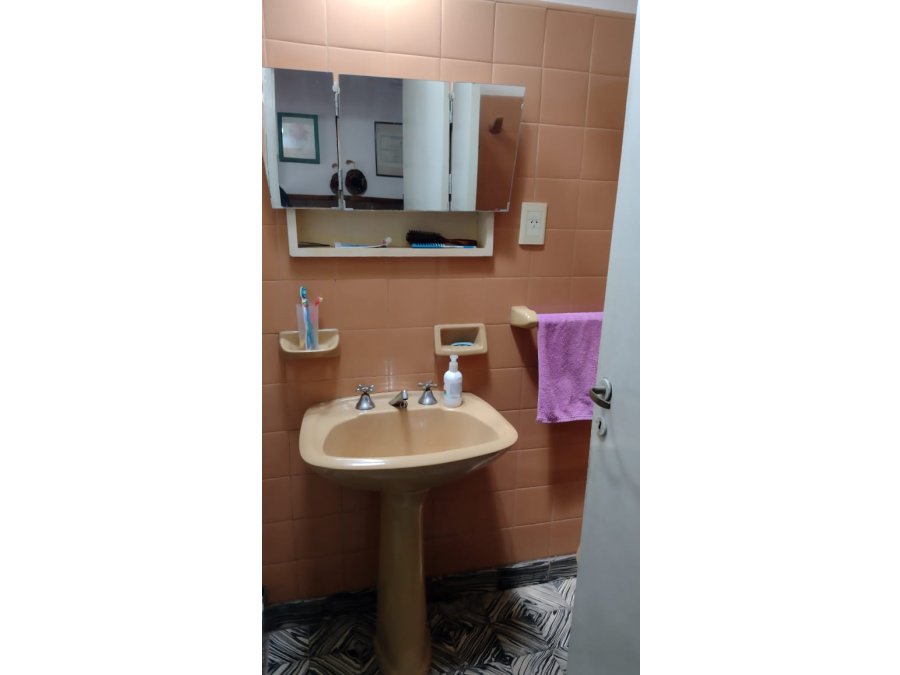 VENDE: Casa Avenida Selva de Montiel