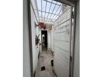 Macia 149 / Casa 1 Dormitorio + Comodin