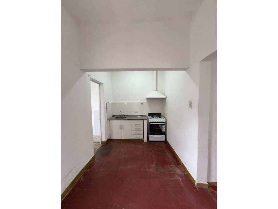 Macia 149 / Casa 1 Dormitorio + Comodin