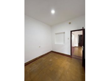 Macia 149 / Casa 1 Dormitorio + Comodin