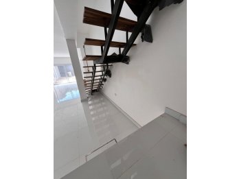 EN VENTA CASA DE CALIDAD A ESTRENAR ZONA SÁENZ PEÑA