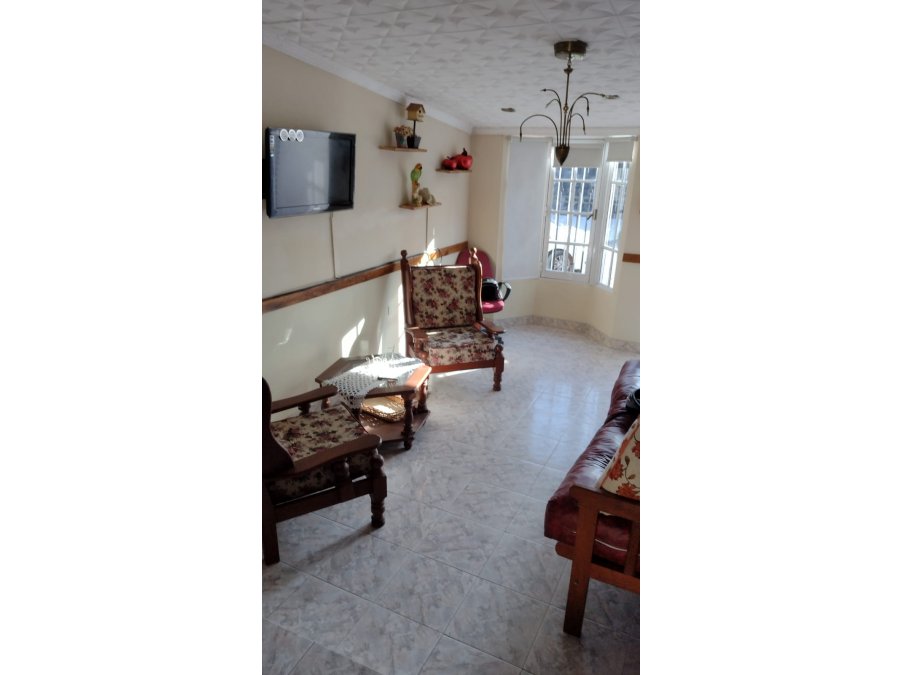 VENDE: Casa  zona Gobernador Crespo y Blas Parera