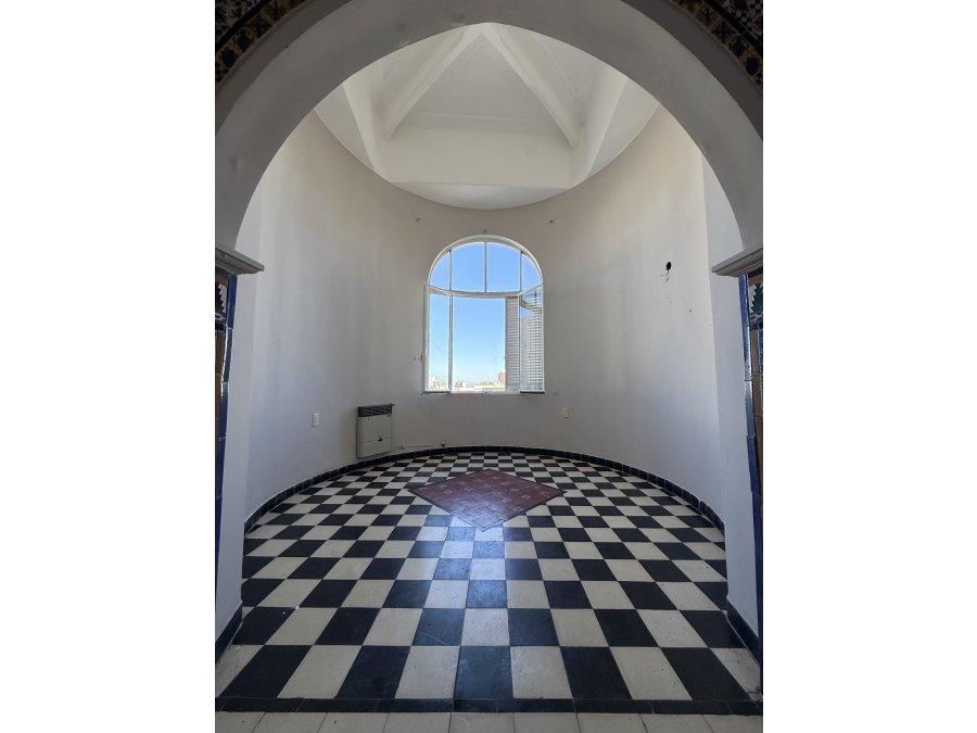 DEPTO EN VENTA EN EL PALACIO BERGOGLIO SOBRE LA PEATONAL