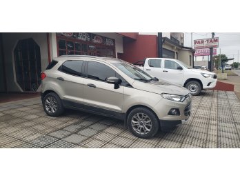 Ford Ecosport, 2015