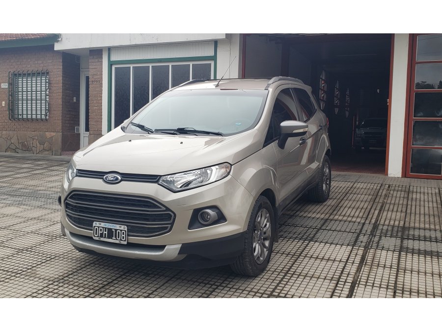Ford Ecosport, 2015