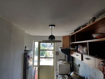 VENDE: Departamento calle Montevideo, tres dormitorios