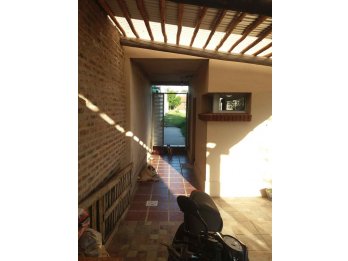 VENDE: Duplex Las Golondrinas Oro Verde