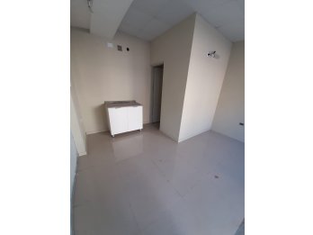 Alquiler Local Comercial Zona Centro Calle Pellegrini