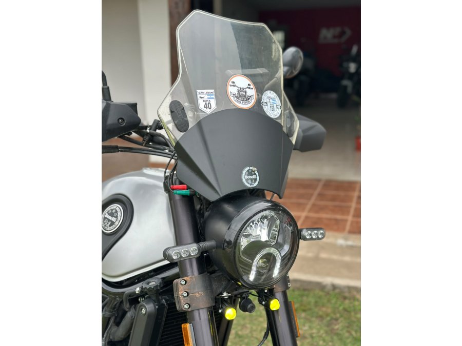 Benelli Leoncino 500