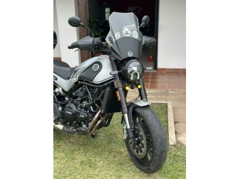 Benelli Leoncino 500
