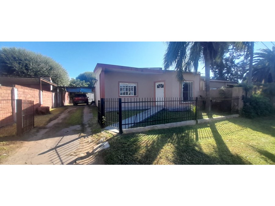 En venta hermosa casa de dos dormitorios excelente