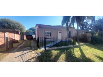En venta hermosa casa de dos dormitorios excelente