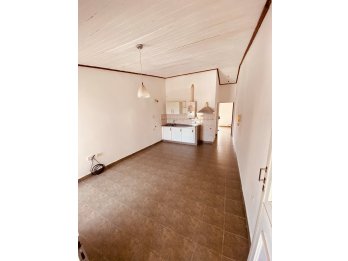 ALQUILER Dpto. centrico calle Paraguay UN Dorm con cochera