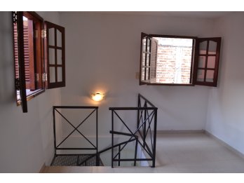 Particular alquiler duplex 1 dormitorio calle Nogoyá