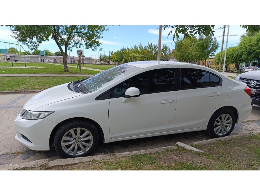 CIVIC LXS CAJA 6TA VENDO PERMUTO