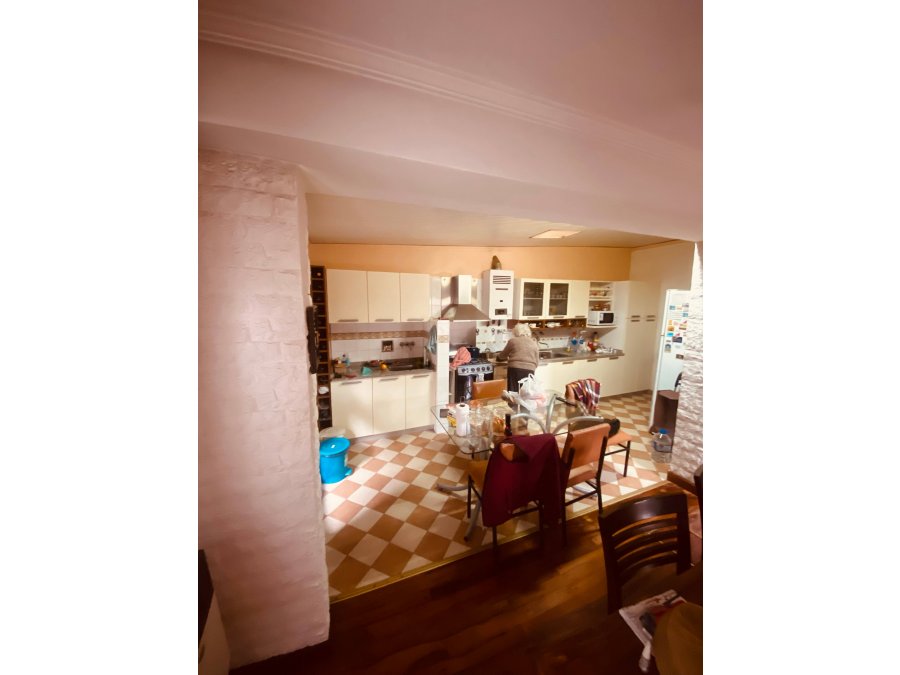 VENTA Gran casa calle Concordia entre Paraguay y Montevideo