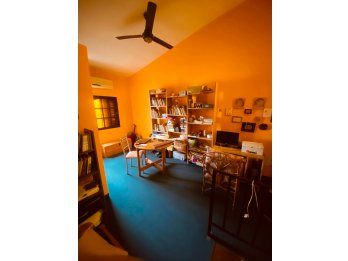 VENTA Gran casa calle Concordia entre Paraguay y Montevideo