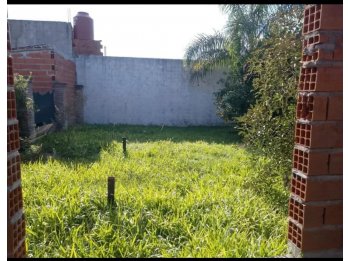 Venta de Terreno con construcción a terminar