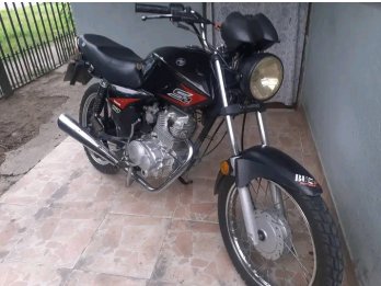 Vendo o permuto por algún autito o otra moto del mismo estad