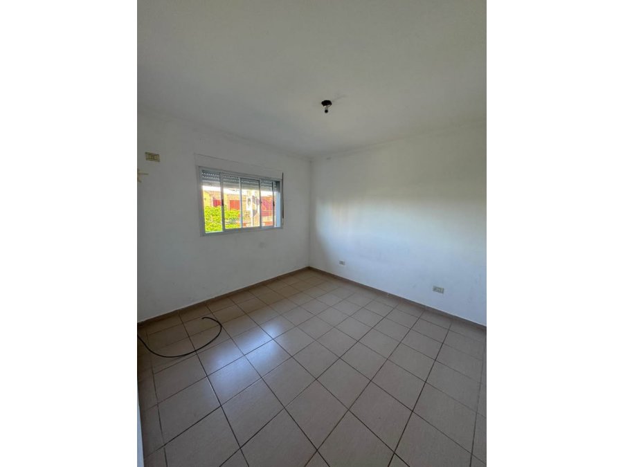 OPORTUNIDAD. Se vende departamento en calle Alem e Irigoyen