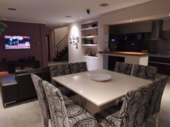 3 dormitorios-3 baños - oficina - terraza - piscina- 300M2