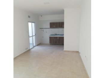 CAsa impecable B Gazzano (alquilada)