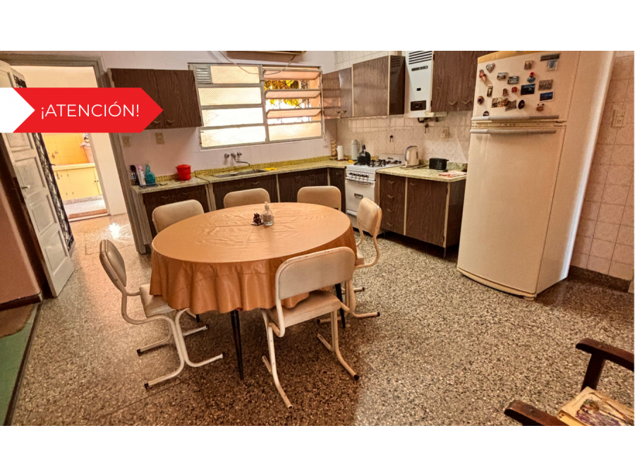 3 dormitorios - Terreno: 230 m² - cochera