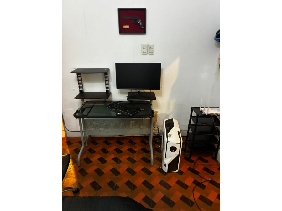 Vendo escritorio para pc