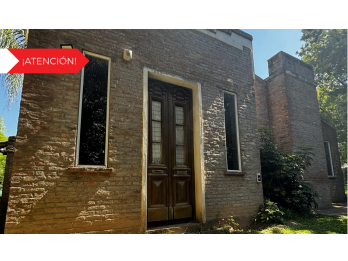 Casa con gran terreno en zona Acceso Norte / Seminario