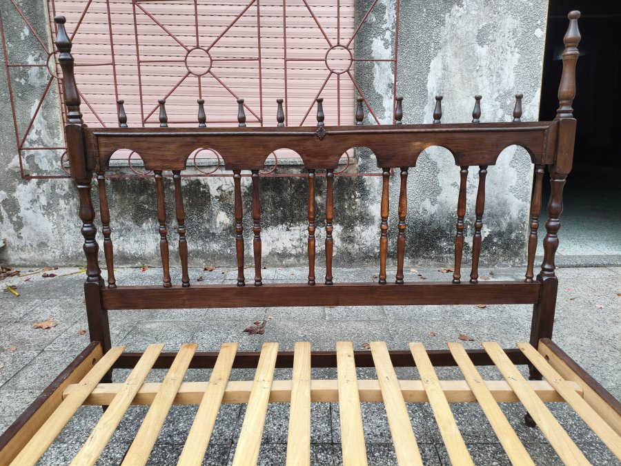 Cama de 2 Plazas Madera Maciza Colonial