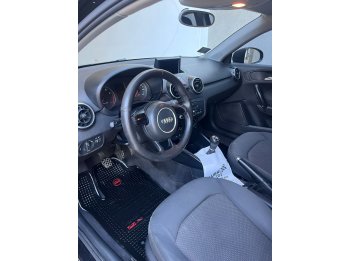 VENDO AUDI A1