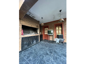 CASA PREMIUM EN VENTA | ZONA SEMINARIO