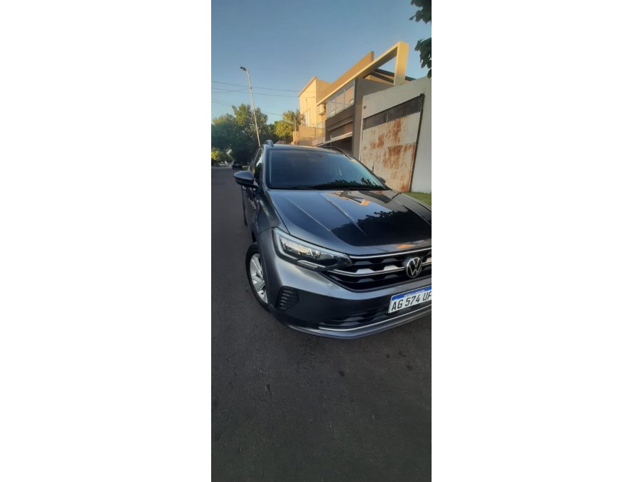 Volkswagen Nivus 1.0 Tsi 200 Comfortline. Impecable