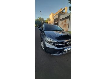 Volkswagen Nivus 1.0 Tsi 200 Comfortline. Impecable