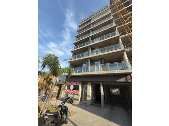 ALQUILO DEPARTAMENTO 1 DORMITORIO CON COCHERA