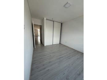 ALQUILO DEPARTAMENTO 1 DORMITORIO CON COCHERA