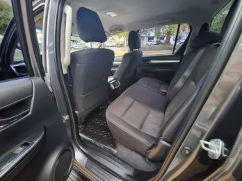 No te demores Toyota Hilux 2.8 TD SRV 4x4 Aut / 2016