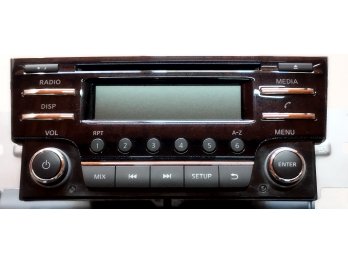 Liquido Estereo Original Nissan Frontier 2024 - Sin Uso