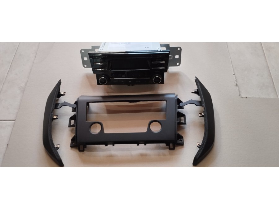 Liquido Estereo Original Nissan Frontier 2024 - Sin Uso