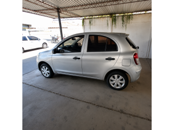 NISSAN MARCH 1.6 ACTIVE PURE DRIVE AÑO 2.015