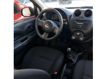 NISSAN MARCH 1.6 ACTIVE PURE DRIVE AÑO 2.015
