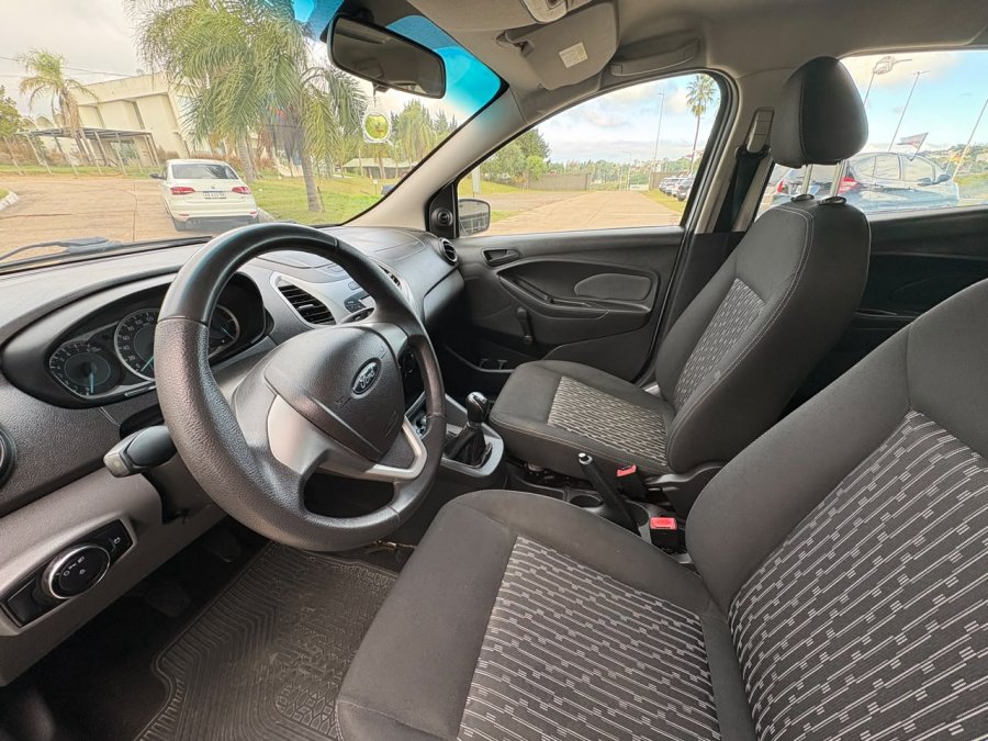 FORD KA S 1.5L. Recibo vehículos.