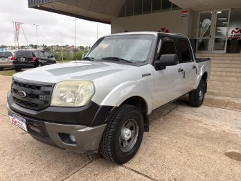 FORD RANGER 3.0L DC 4x2 XL PLUS. Recibo vehículos