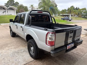 FORD RANGER 3.0L DC 4x2 XL PLUS. Recibo vehículos