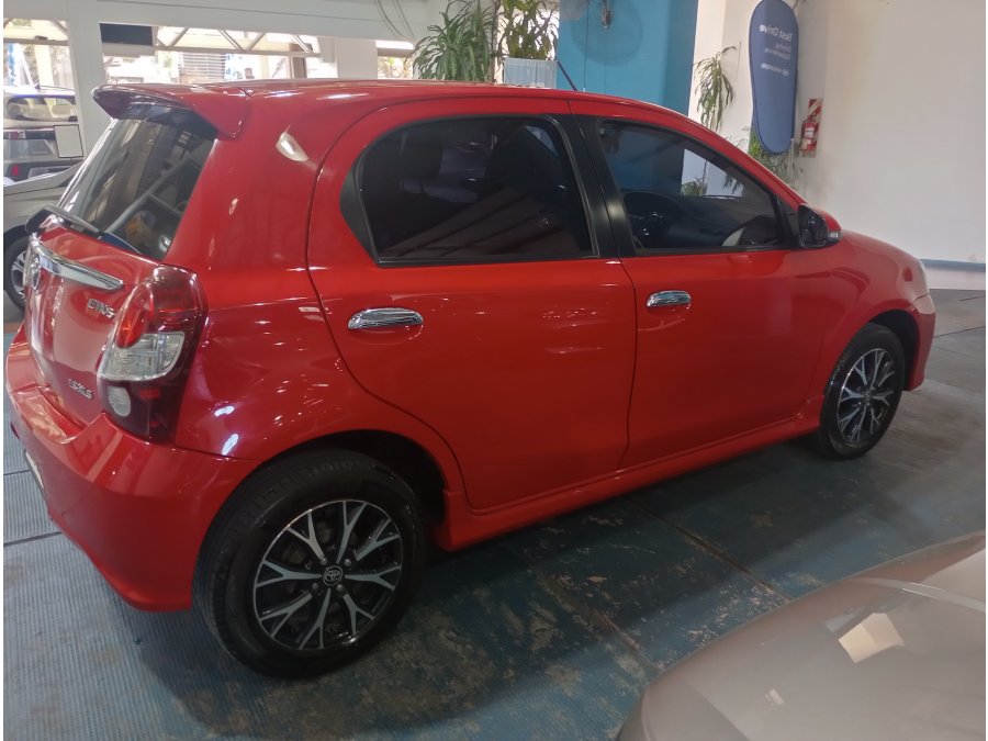 TOYOTA ETIOS XLS 2018