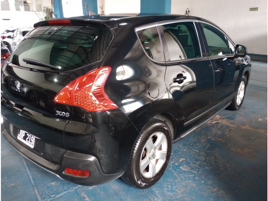 PEUGEOT 3008 ALLURE