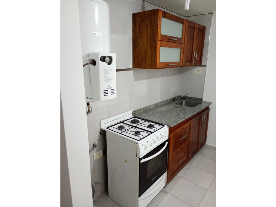 Alquilo dpto 2 dormitorio calle Alem
