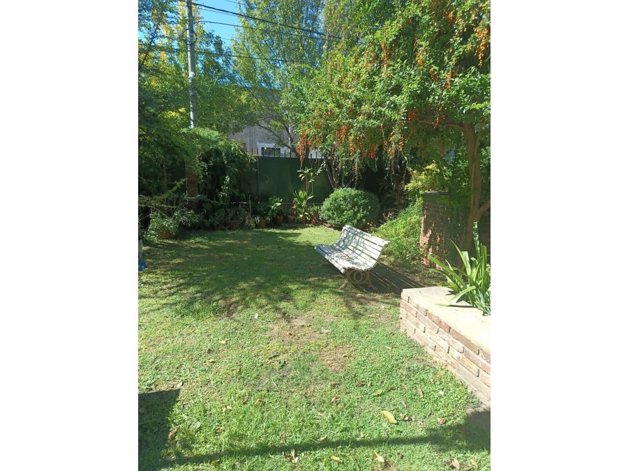 VENTA DE DUPLEX CALLE DIAMANTE SERVICIOS CONECTADOS
